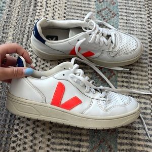 Veja Sneakers